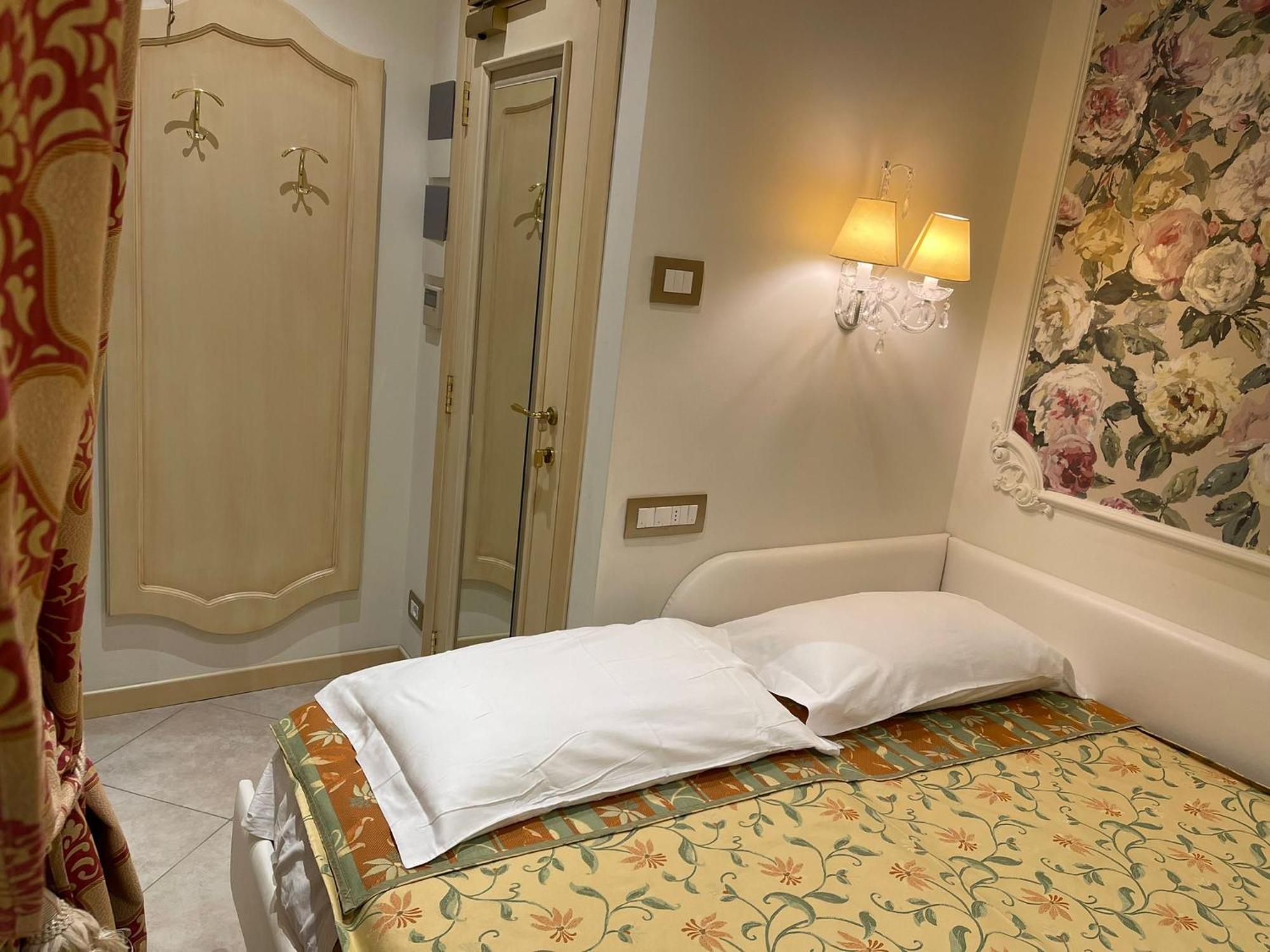 Hotel Astigiana & Appartamenti Varazze Eksteriør bilde