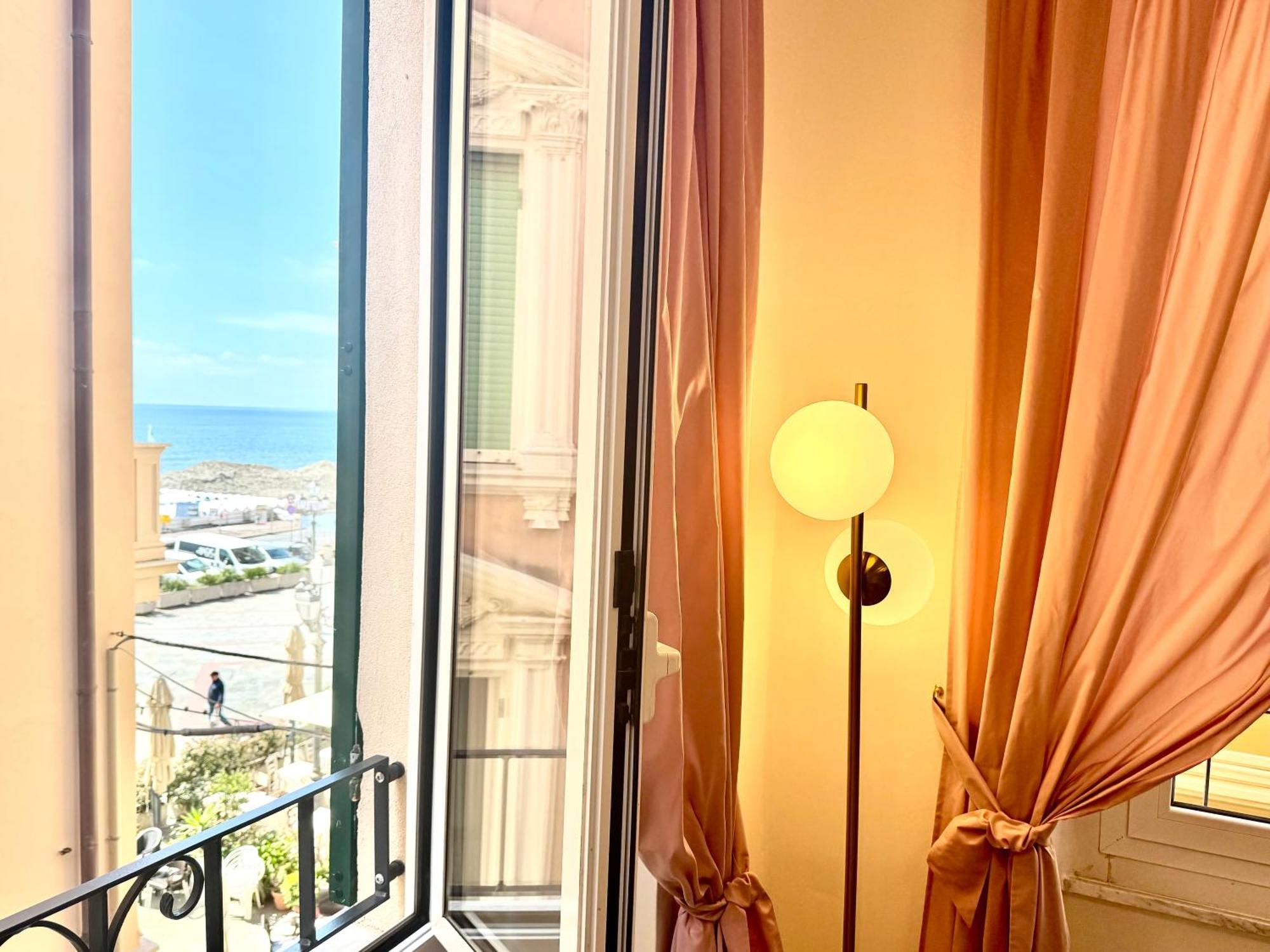 Hotel Astigiana & Appartamenti Varazze Eksteriør bilde