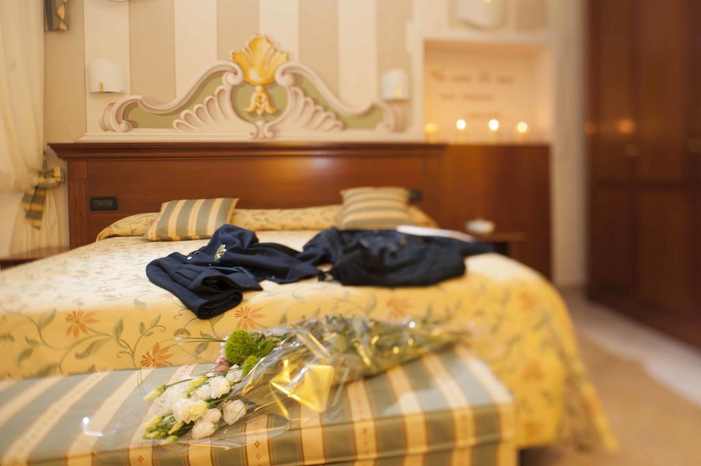 Hotel Astigiana & Appartamenti Varazze Eksteriør bilde