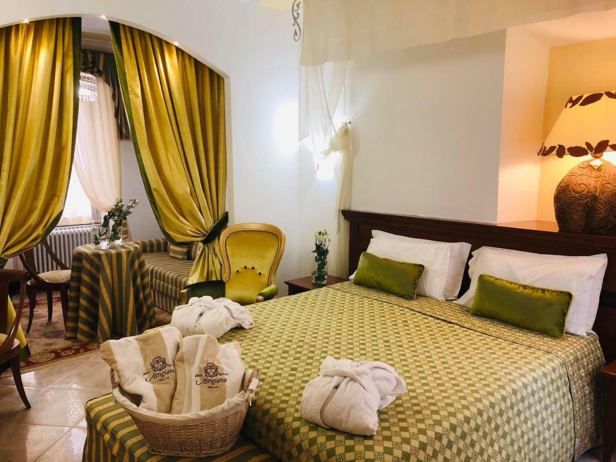 Hotel Astigiana & Appartamenti Varazze Eksteriør bilde